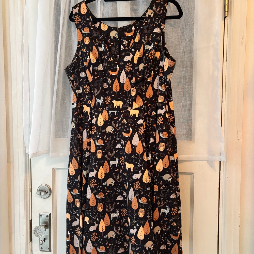 Eva Rose | Woodland Pattern | V-Neck Dress Fit & Flare with Pockets
